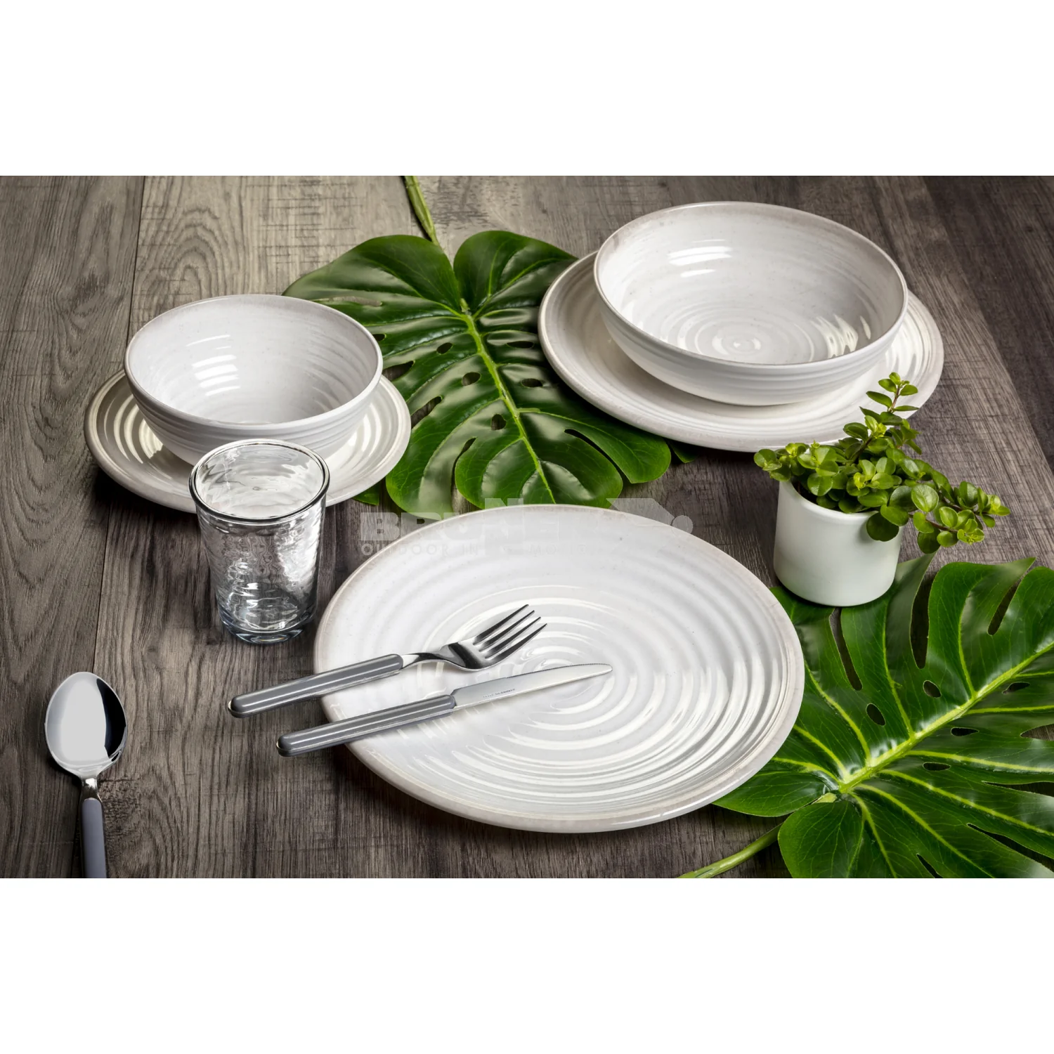 BRUNNER LUNCH BOX SAVANA SET PIATTI E TAZZE COMPOSTO DA 16 PEZZI IN RESISTENTE MELAMINA CON FONDO ANTISCIVOLO - Image 4