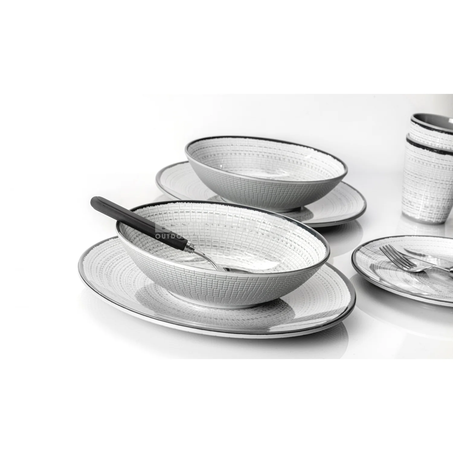 BRUNNER LUNCH BOX TIVOLI SET PIATTI COMPOSTO DA 16 PEZZI IN RESISTENTE MELAMINA E FONDO ANTISCIVOLO - Image 5