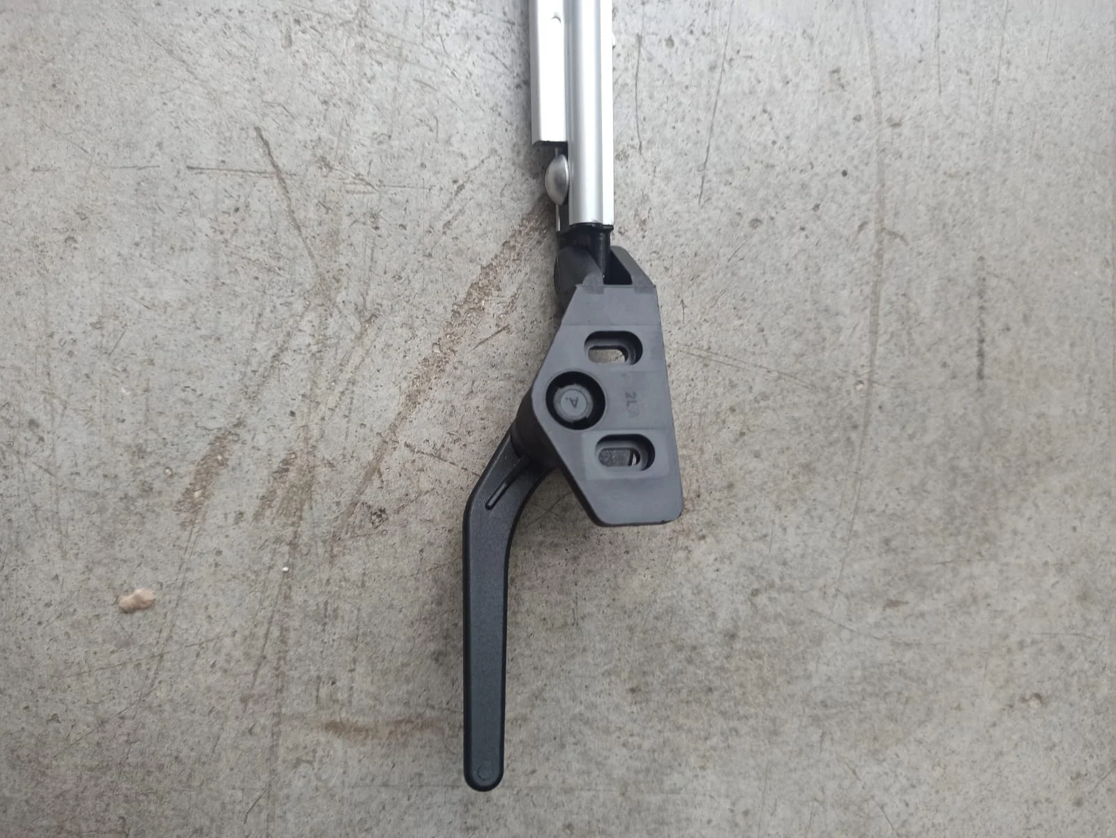 COPPIA BRACCETTI A SCATTO DX/SX PER FINESTRA POLYPLASTIC 500/650MM - Image 5
