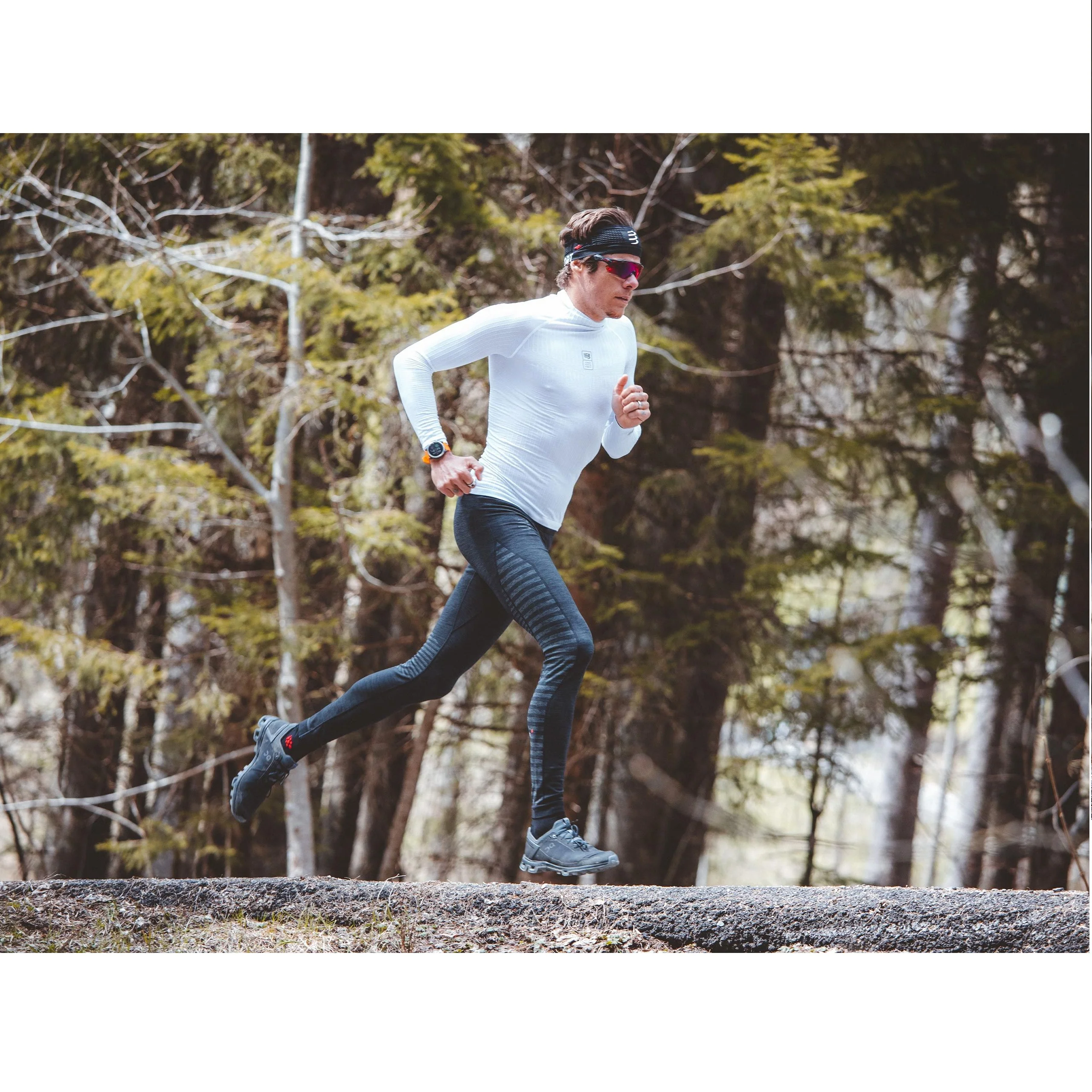 COMPRESSPORT MAGLIA TERMICA NERA 110G 3D LS RUNNING - Image 5