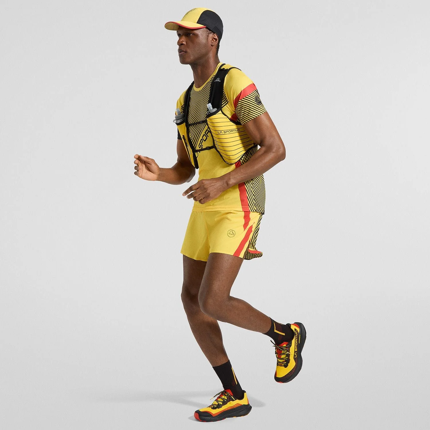 LA SPORTIVA ULTRA TRAIL VEST 10 LITRI DA RUNNING E TRAIL RUNNING - DISPONIBILE IN 2 COLORI - Image 5