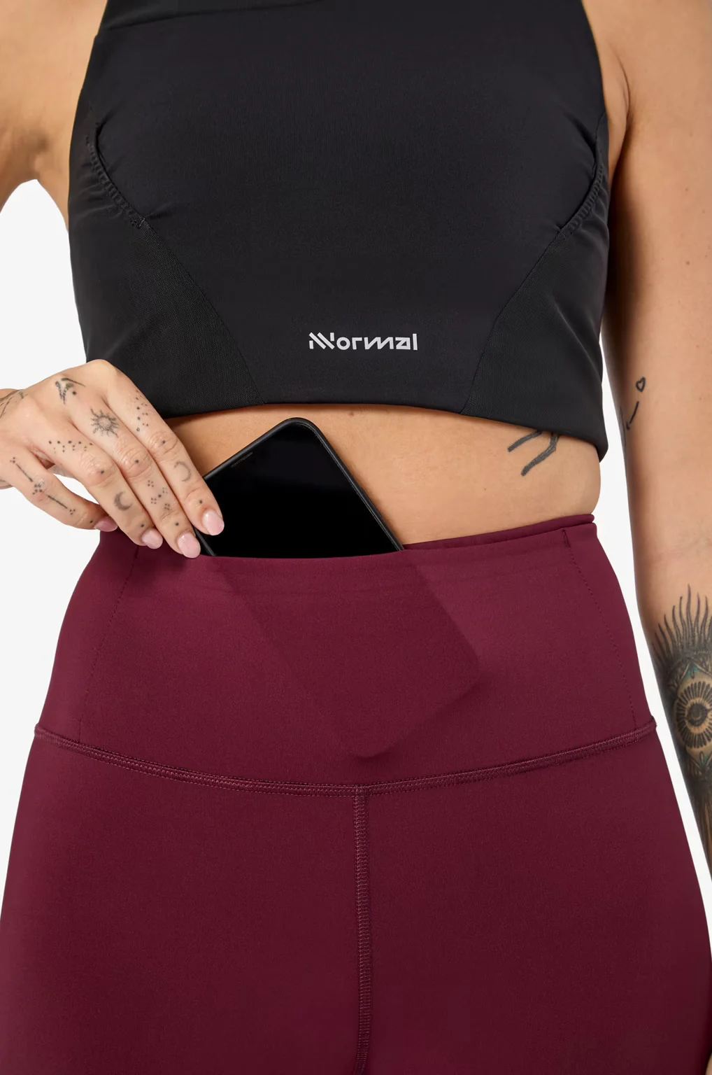 NNORMAL RACE TIGHT DONNA PANTALONCINI TECNICI DA RUNNING E TRAIL - Image 3