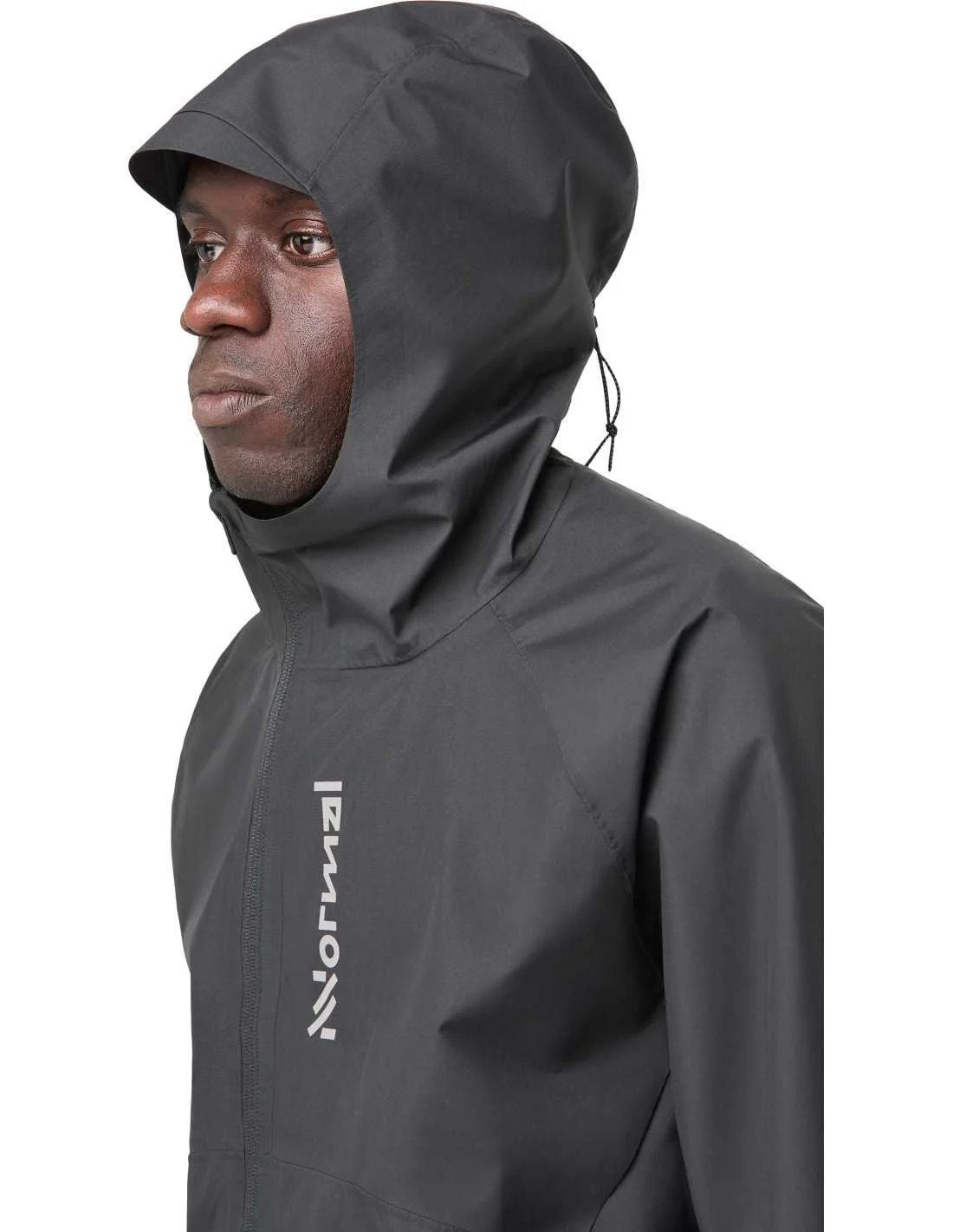 NNORMAL TRAIL RAIN JACKET UOMO GUSCIO IMPERMEABILE DA TRAIL RUNNING - DISPONIBILE IN 2 COLORI - Image 12