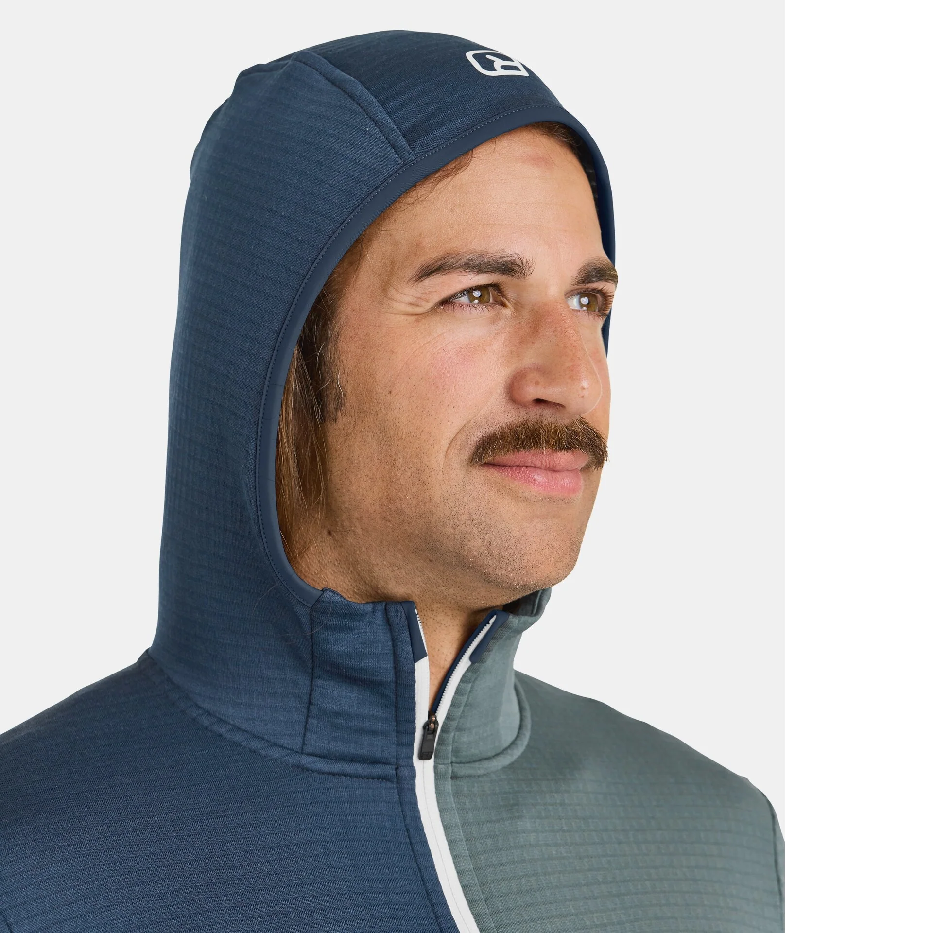 ORTOVOX FLEECE LIGHT GRID HOODED JKT M Secondo strato traspirante in lana merino colore DEEP OCEAN - Image 5