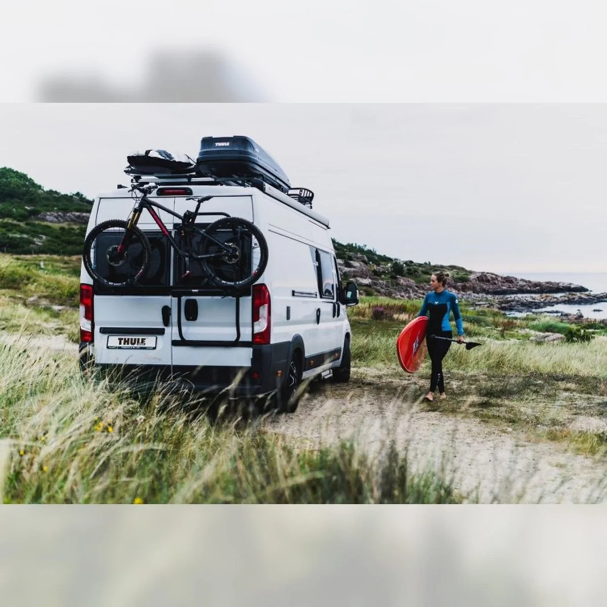 THULE ELITE VAN XT BLACK PORTABICI 2 POSTI PER Fiat Ducato/Citroën Jumper/Peugeot Boxer/Ram Pro Master dal 2007 - Image 2